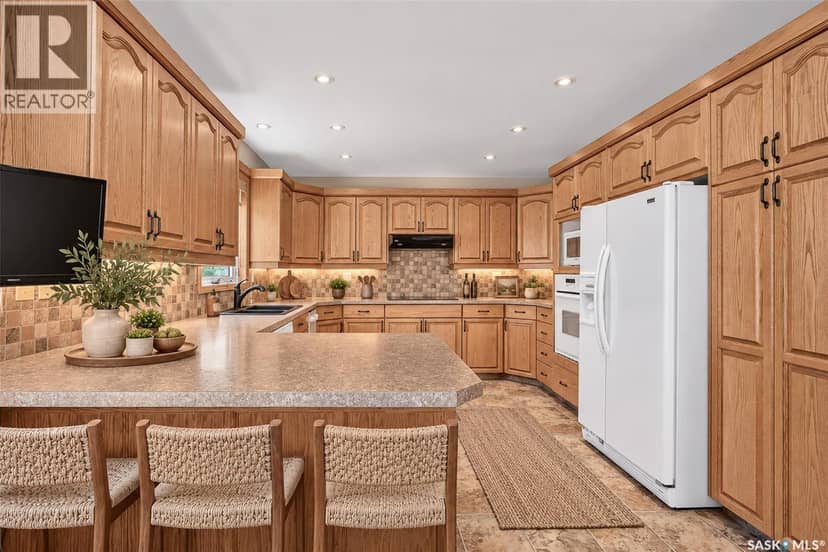 1002 Vaughan STREET — photo 12 of 40