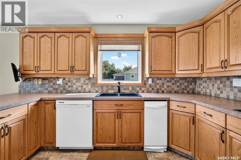 1002 Vaughan STREET — photo 20 of 40
