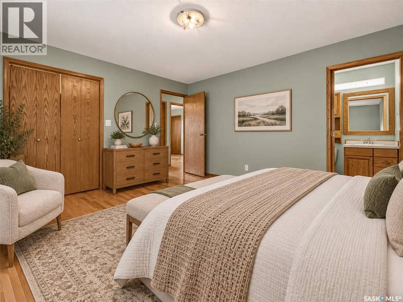 1002 Vaughan STREET — photo 33 of 40