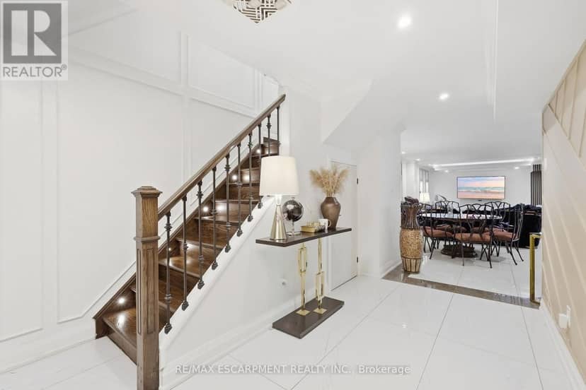 88 Eringate Court — photo 17 of 40