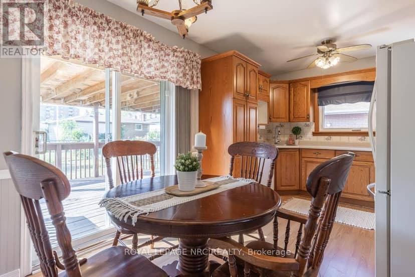 10 Ridgeview Avenue — photo 6 of 23