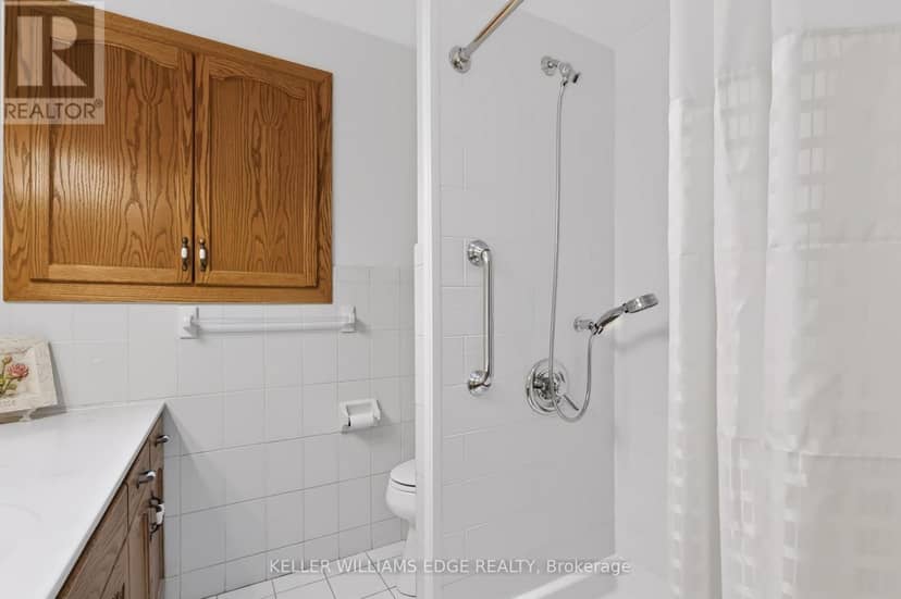 261 Carla Avenue — photo 12 of 40