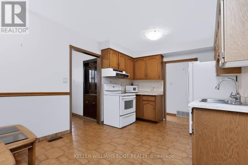 261 Carla Avenue — photo 14 of 40