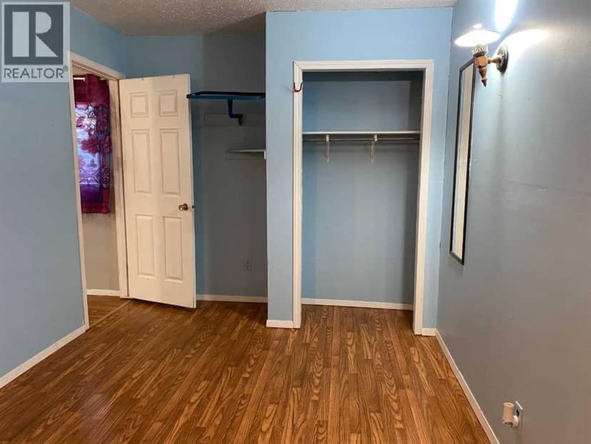 4411 62 Street — photo 29 of 40