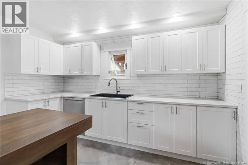 49 Hayward Road — photo 15 of 40