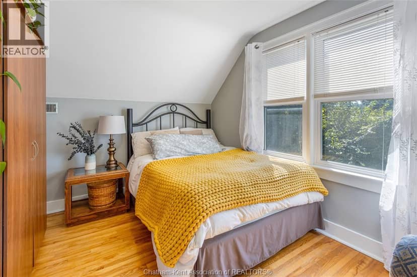32 Kerr Avenue — photo 23 of 40