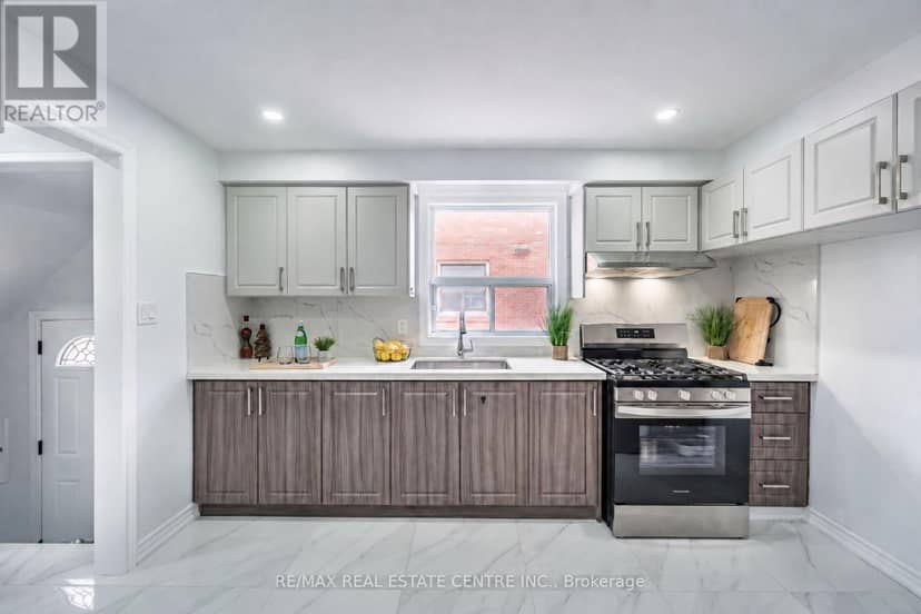 665 Jane Street — photo 16 of 38