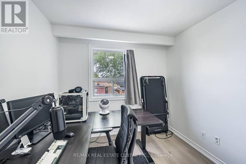 665 Jane Street — photo 26 of 38