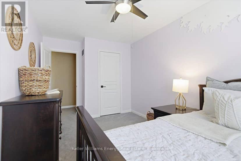 27 Dent Street — photo 26 of 40