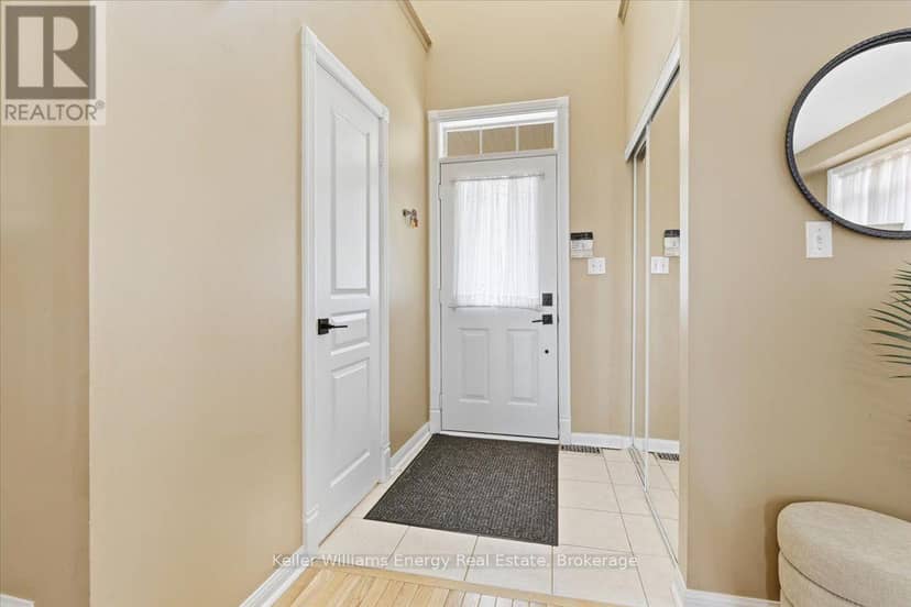 27 Dent Street, Ajax, photo 6