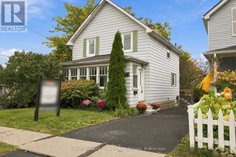 477 Cubert Street, Oshawa, photo 2