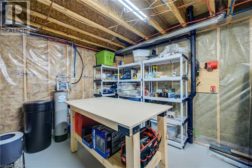 60 DUFFERIN Avenue Unit# 9 — photo 39 of 40