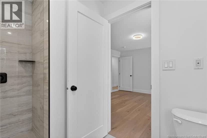 82 Maefield Street — photo 23 of 40