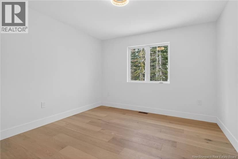 82 Maefield Street — photo 34 of 40
