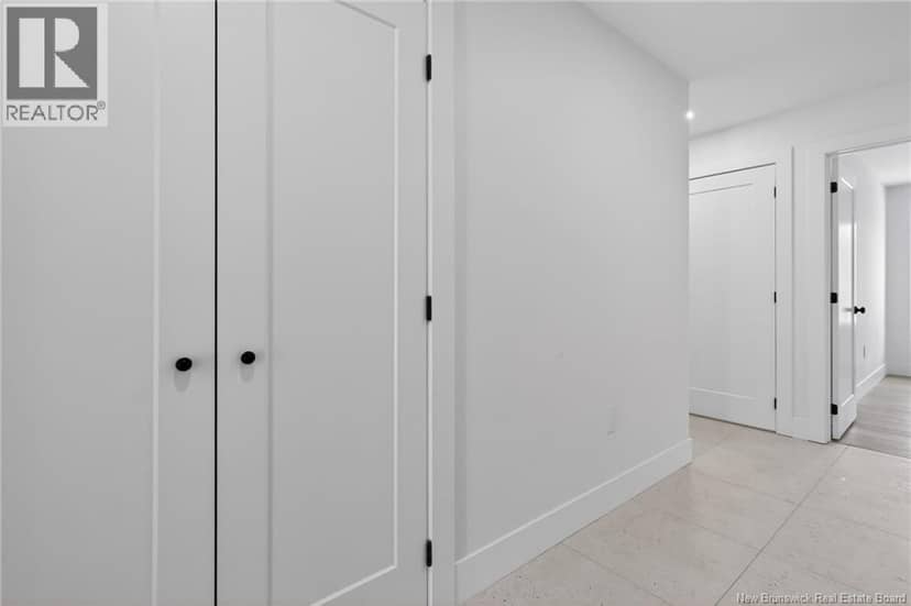 82 Maefield Street — photo 27 of 40