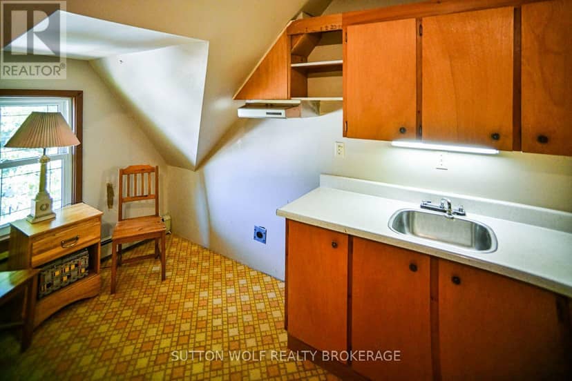 351 Albert Street — photo 20 of 40