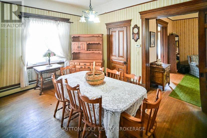351 Albert Street — photo 28 of 40