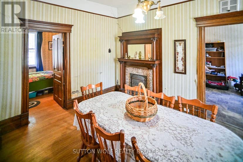 351 Albert Street — photo 30 of 40