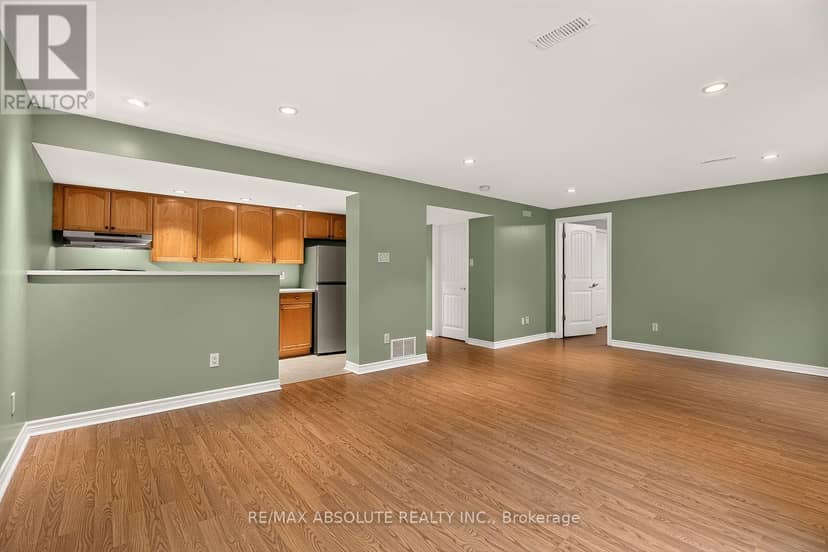 229 Marjan Crescent — photo 36 of 40