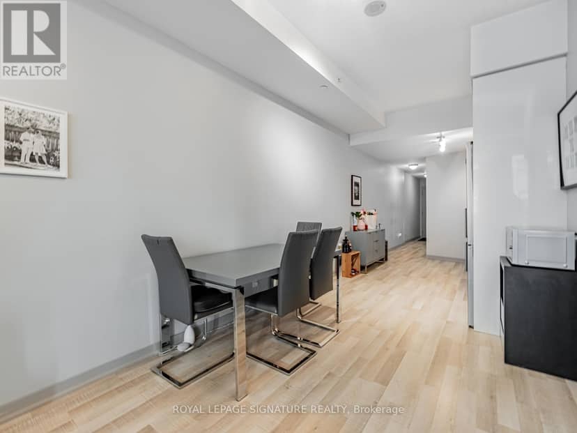 202 - 51 East Liberty Street — photo 4 of 23