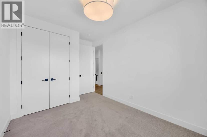 133 Greenwich Common NW — photo 29 of 30