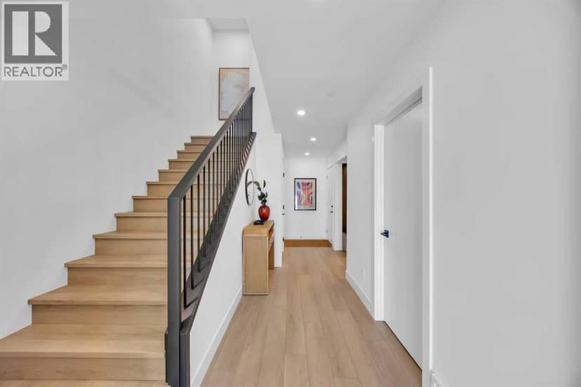 133 Greenwich Common NW, Calgary, photo 5