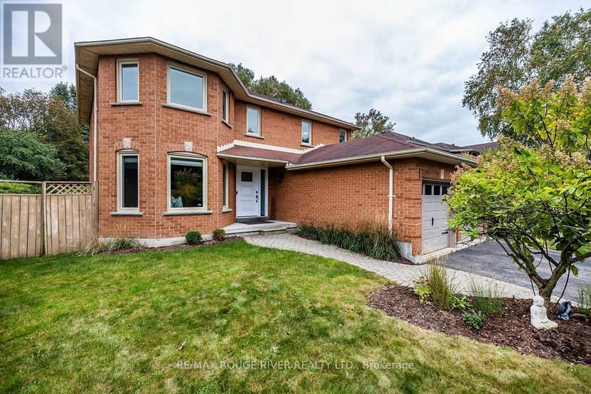 37 Wyndfield Crescent — photo 3 of 40