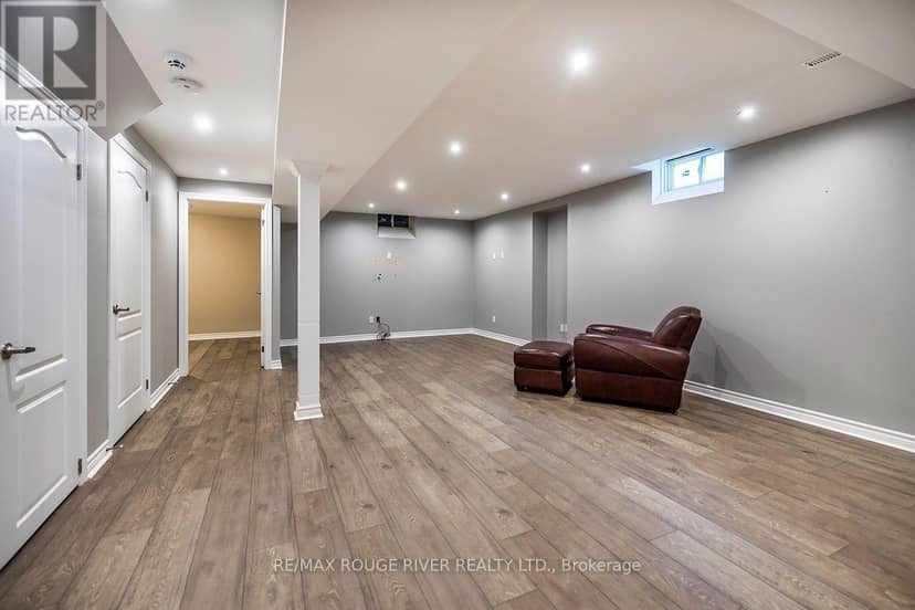 37 Wyndfield Crescent — photo 38 of 40