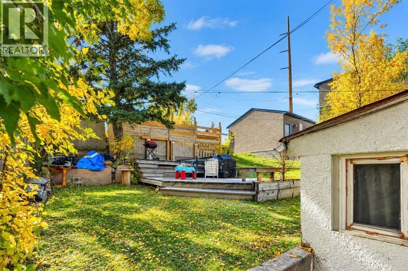 411 33 Avenue NE, Calgary, photo 2