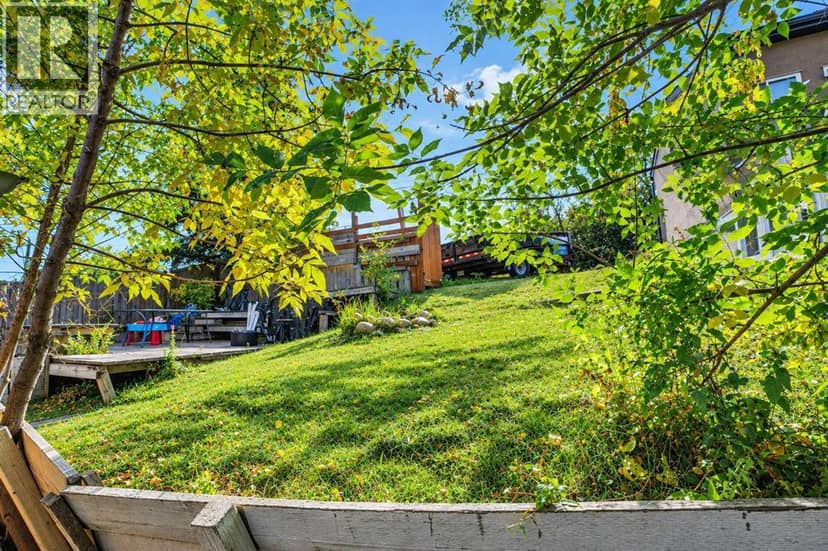 411 33 Avenue NE, Calgary, photo 4
