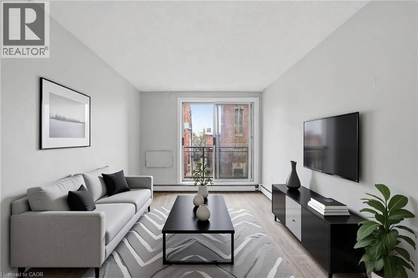 30 SUMMIT Avenue Unit# 303 — photo 12 of 28
