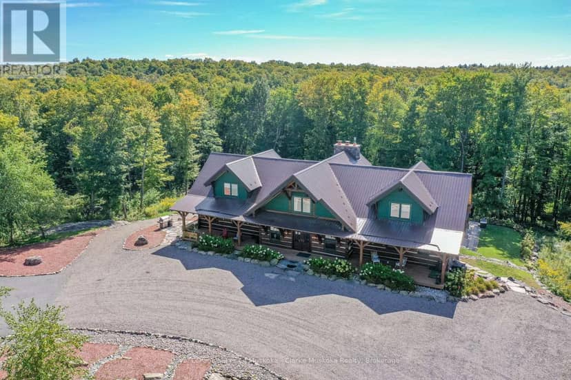 1035 Breezy Point Road, Muskoka Lakes, photo 3