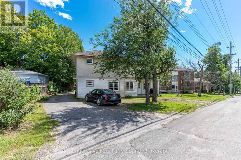 128 Isabella Street, Parry Sound, photo 2