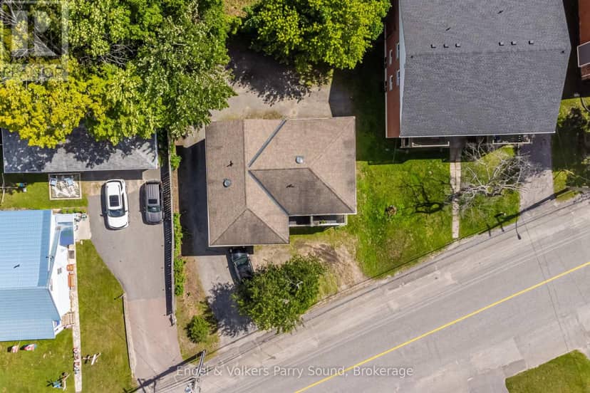 128 Isabella Street — photo 32 of 35