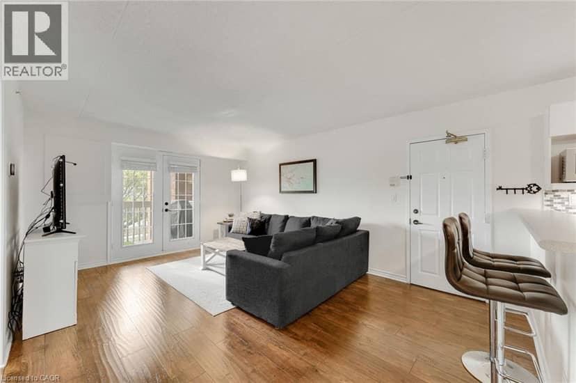 4015 KILMER Drive Unit# 204 — photo 9 of 25
