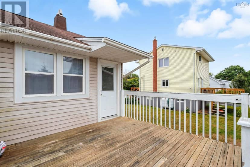 81 Adelaide Avenue — photo 15 of 39