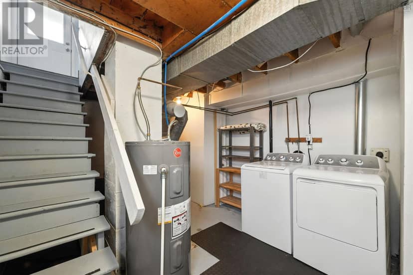 81 Adelaide Avenue — photo 23 of 39