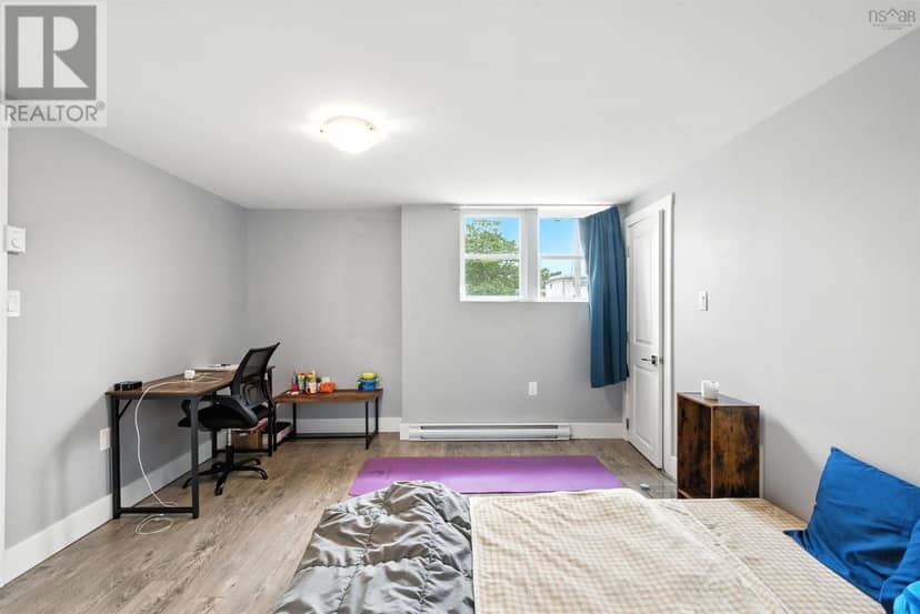 81 Adelaide Avenue — photo 31 of 39