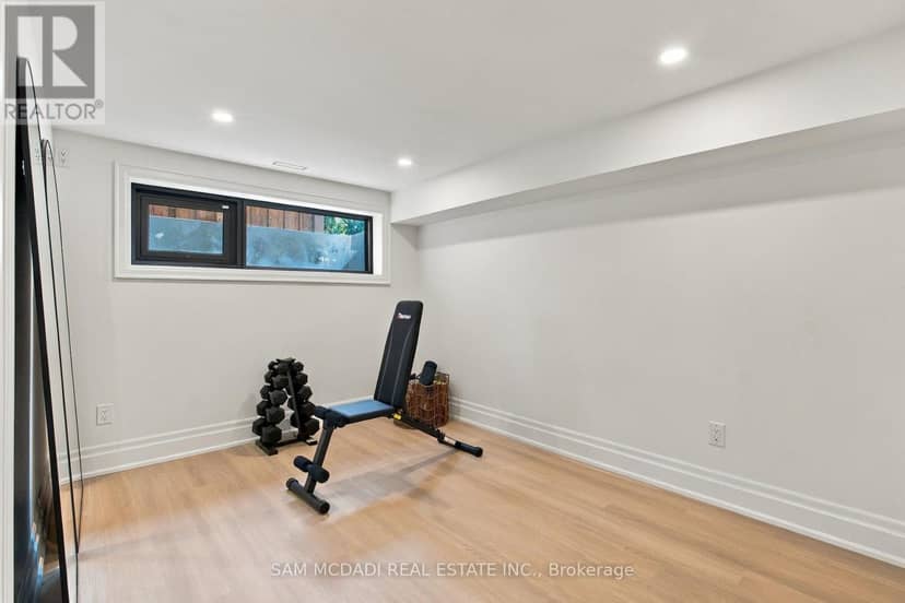 6 North Hills Terrace — photo 40 of 40