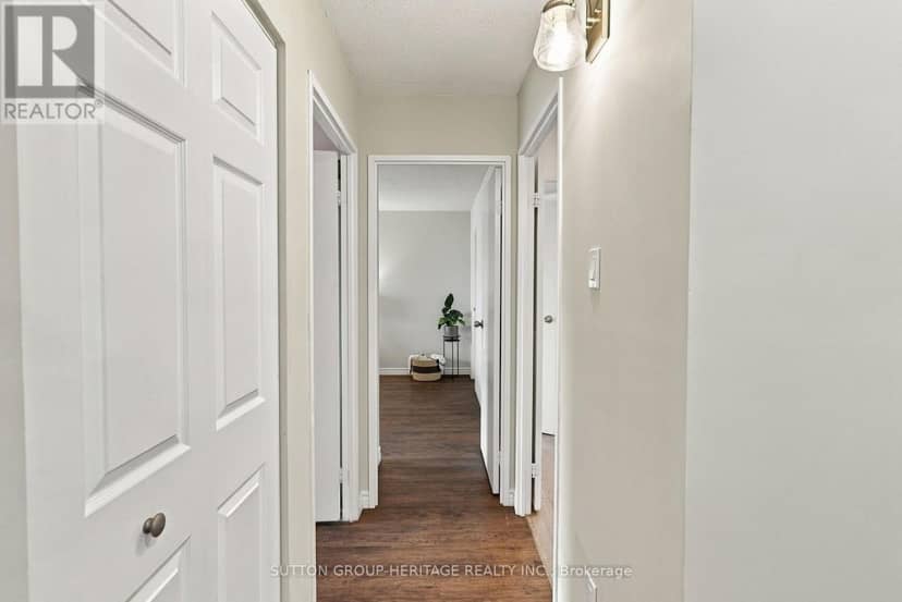 406 - 15390 Yonge Street — photo 28 of 40