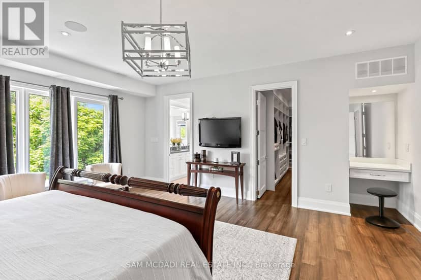 390 Sandhurst Drive — photo 23 of 40