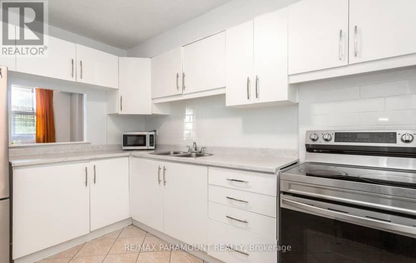 303 - 1881 Jane Street — photo 17 of 39