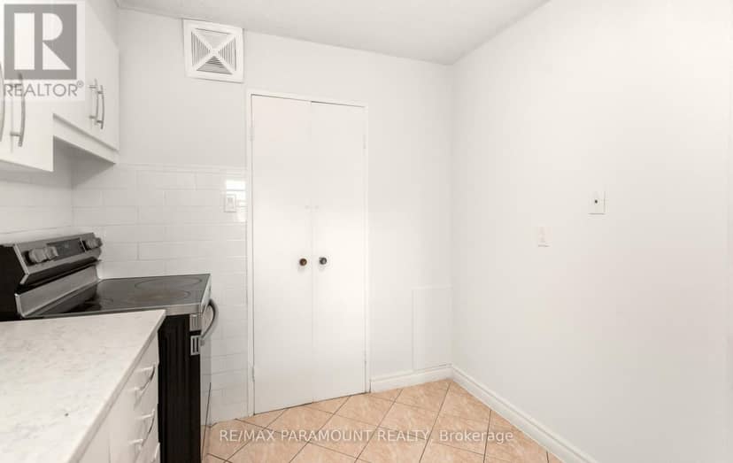 303 - 1881 Jane Street — photo 18 of 39