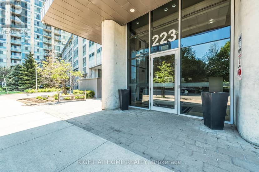 2802 - 223 Webb Drive — photo 3 of 40