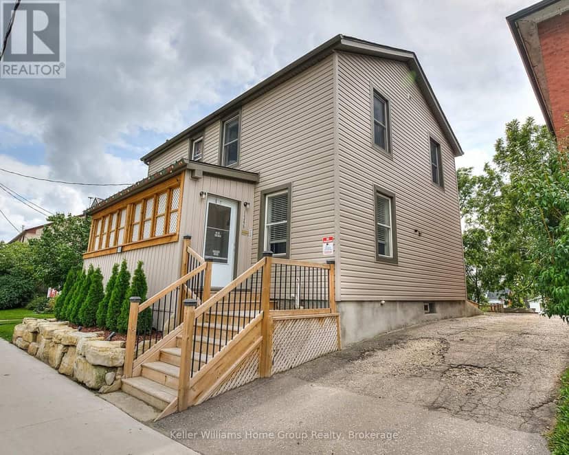 1346 King Street E — photo 7 of 40