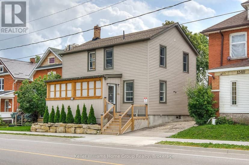 1346 King Street E — photo 9 of 40