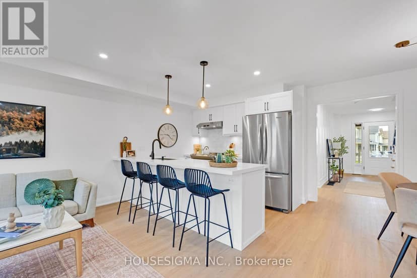 825 Cook Crescent — photo 11 of 40