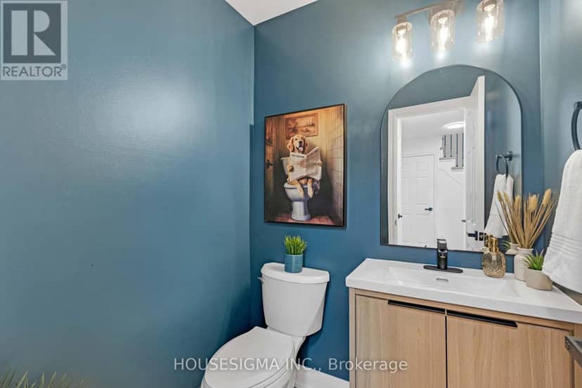 825 Cook Crescent — photo 17 of 40