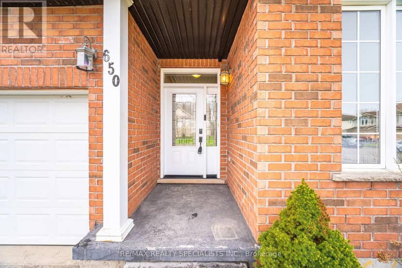 650 Reid Crescent, North Perth, photo 6