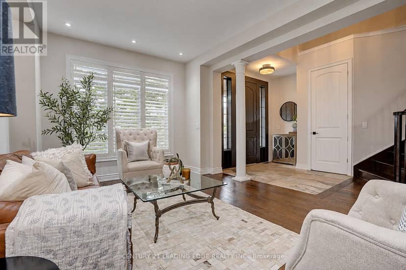 18 Pheasant Drive, Richmond Hill, photo 7
